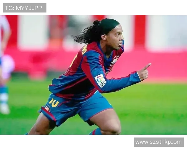 马尾辫足球明星的传奇之路与赛场风采揭秘